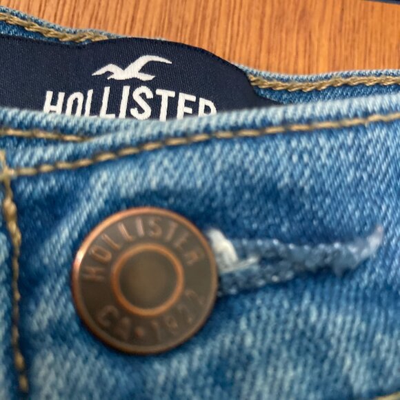 HOLLISTER JEANS - Picture 3 of 8